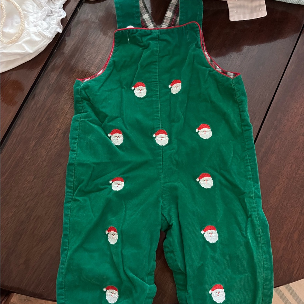 Anavini overall